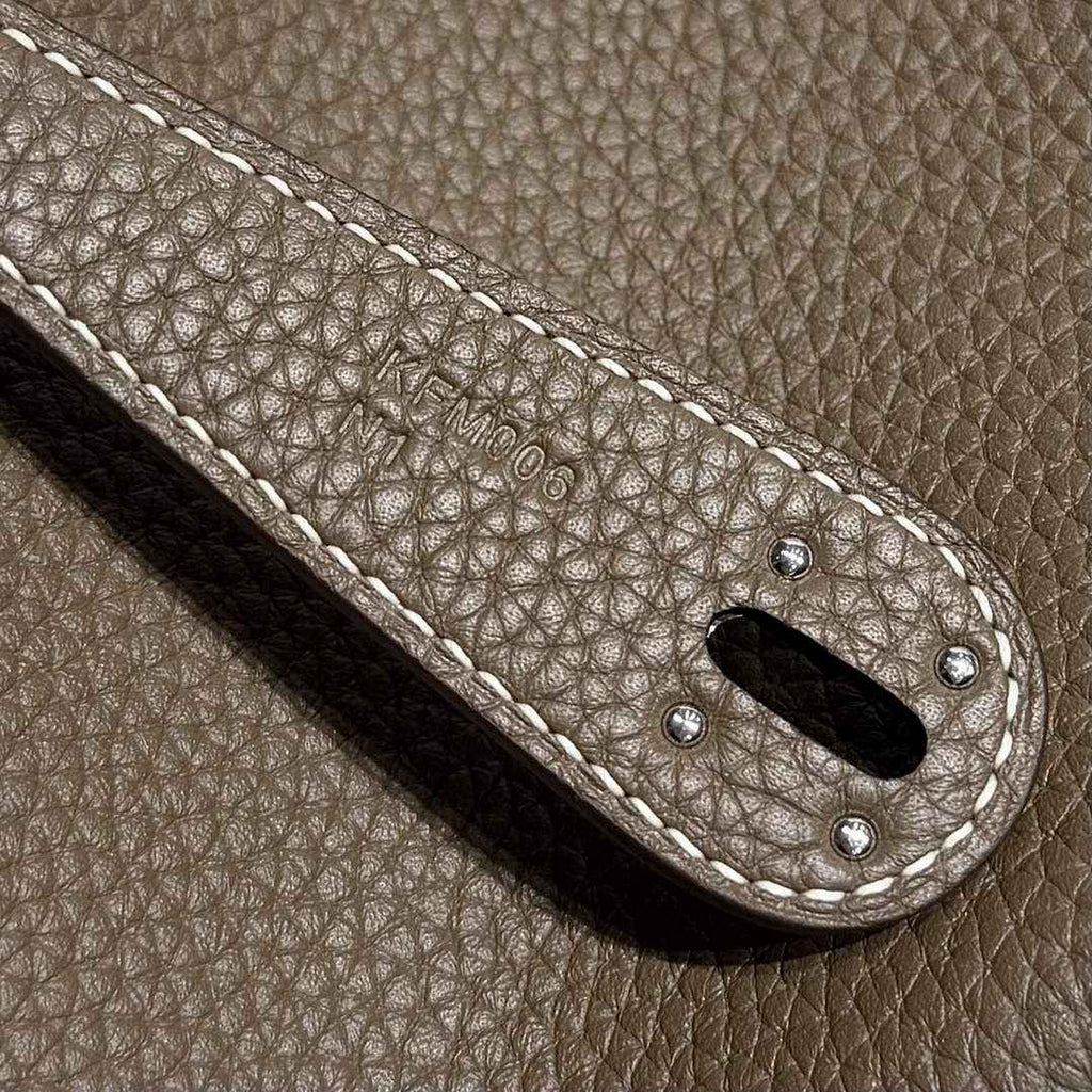 Lindy Hermès 26 Bag Togo Leather H265123