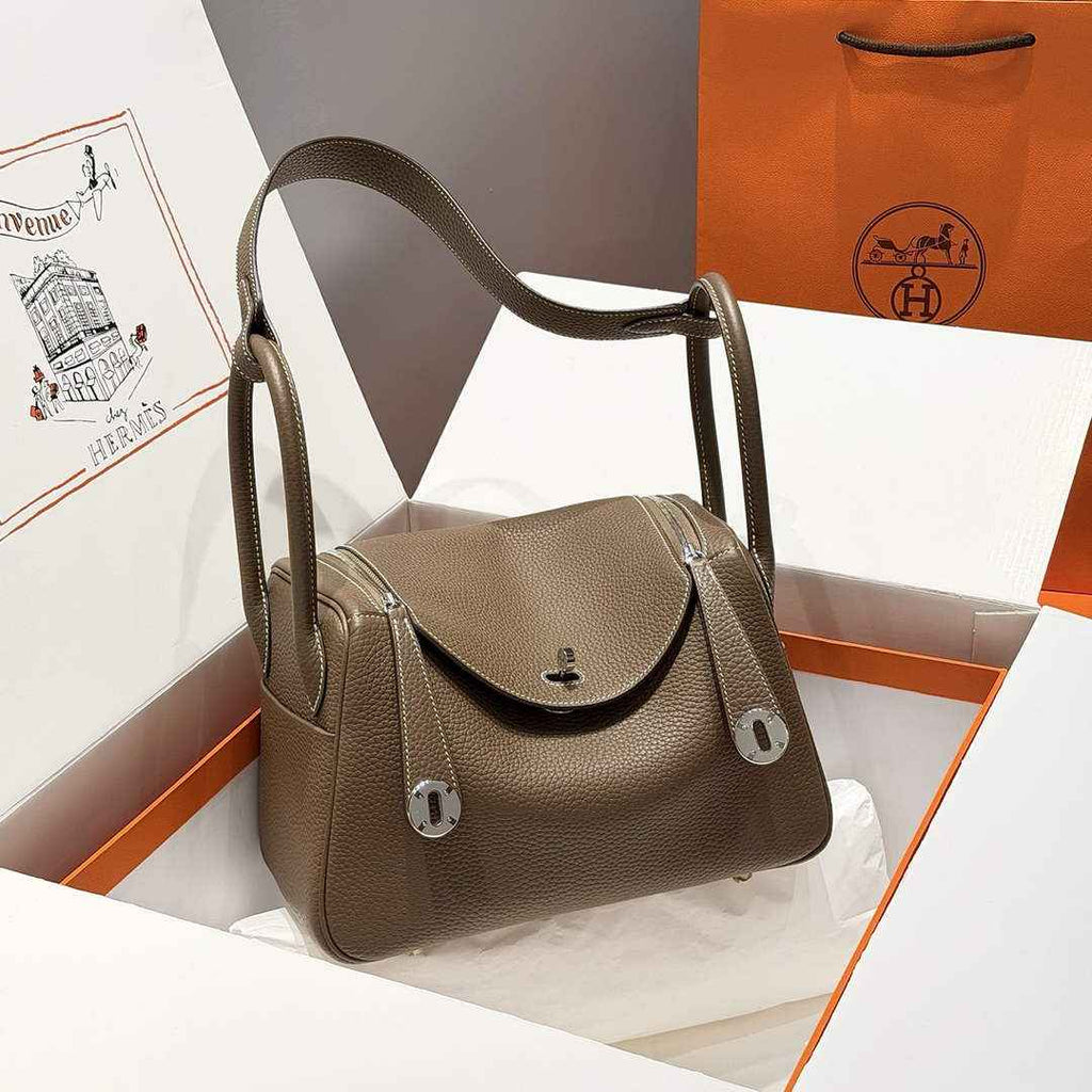 Lindy Hermès 26 Bag Togo Leather H265123