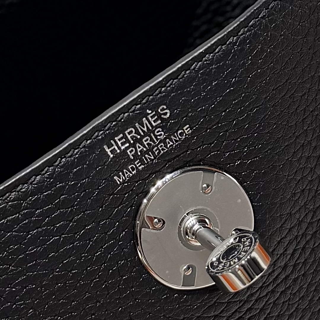 Lindy Hermès 26 Bag Togo Leather H265117