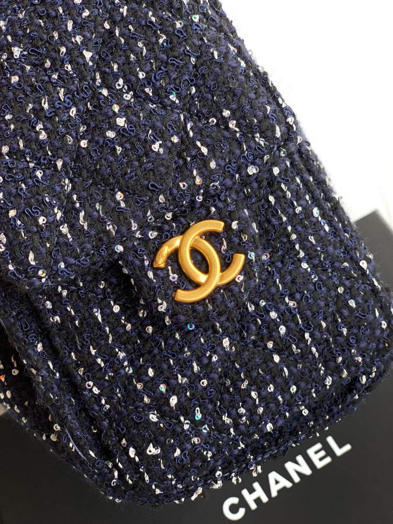Chanel 25 Mini Bag AS5631 - Tweed Navy