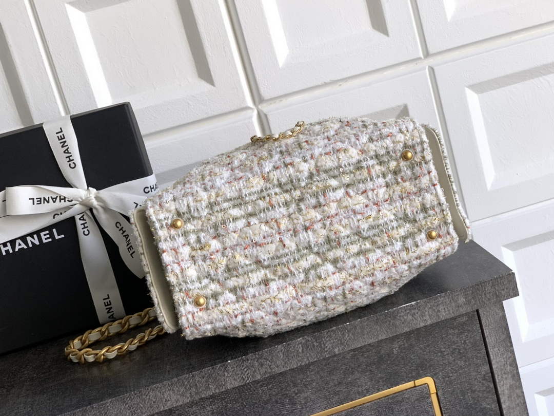 Chanel 25 Mini Bag AS5631 - Tweed White
