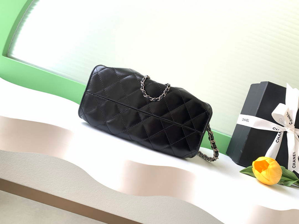 Chanel 25 Mini Handbag AS5631 - Shiny Crumpled Calfskin Black