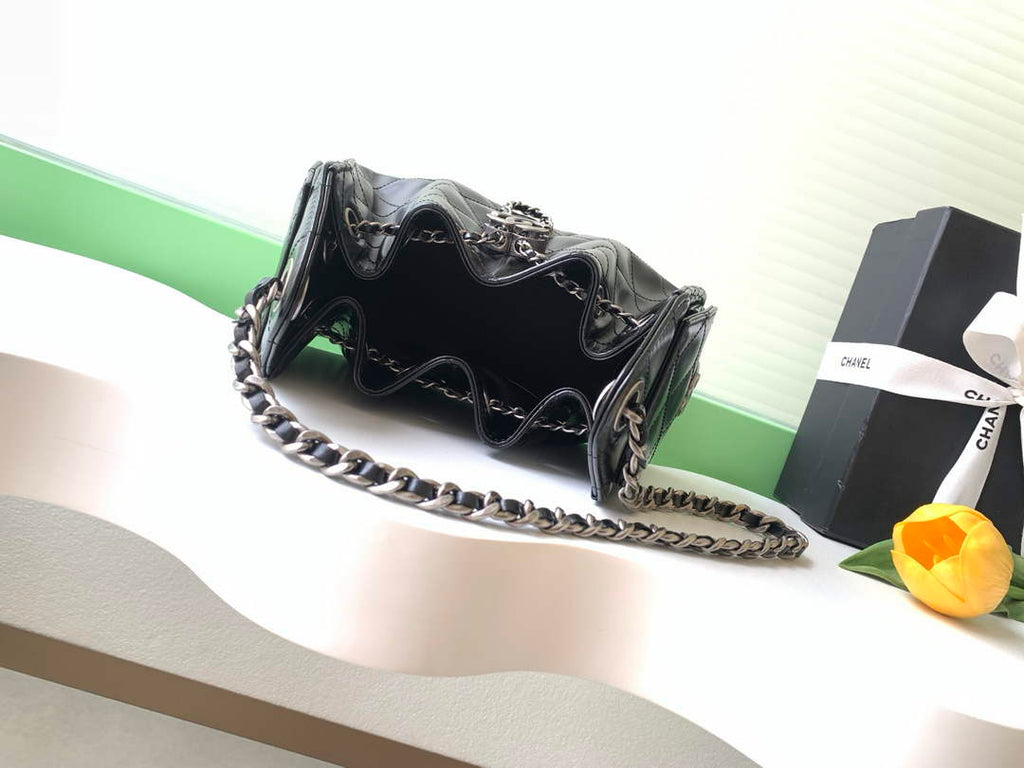 Chanel 25 Mini Handbag AS5631 - Shiny Crumpled Calfskin Black