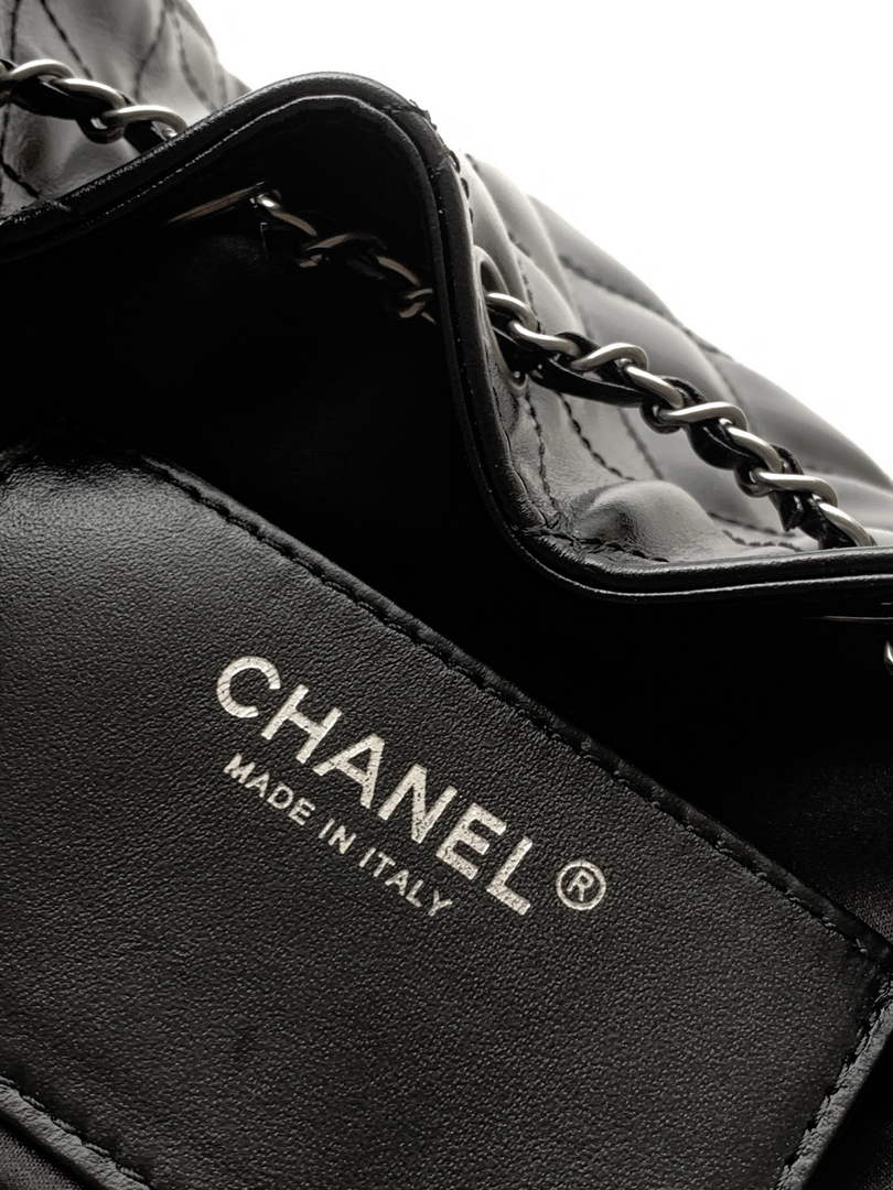 Chanel 25 Mini Handbag AS5631 - Shiny Crumpled Calfskin Black