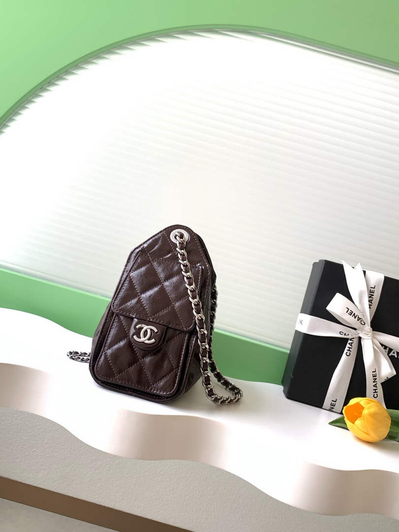 Chanel 25 Mini Handbag AS5631 - Shiny Crumpled Calfskin Dark Burgundy