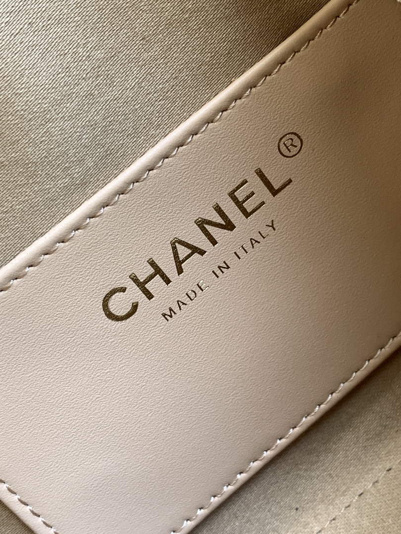 Chanel 25 Mini Handbag AS5631 - Grained Calfskin Light Pink