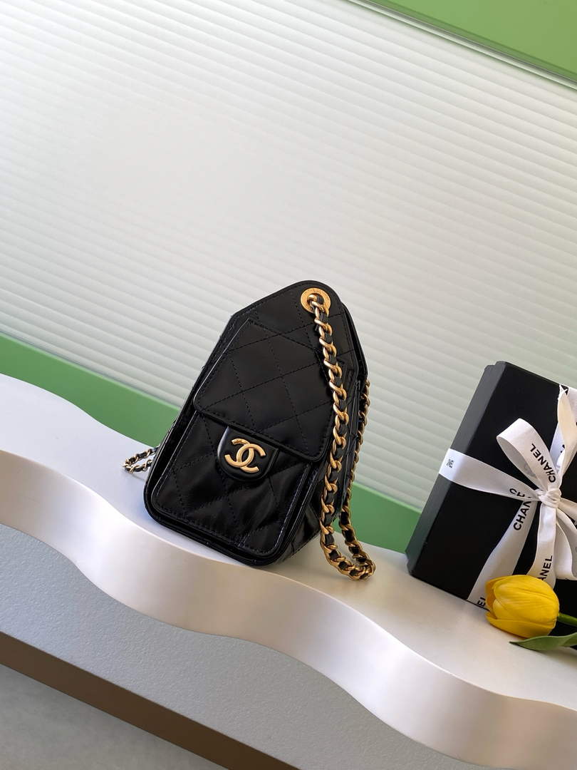 Chanel 25 Mini Handbag AS5631 - Shiny Crumpled Calfskin Black Gold