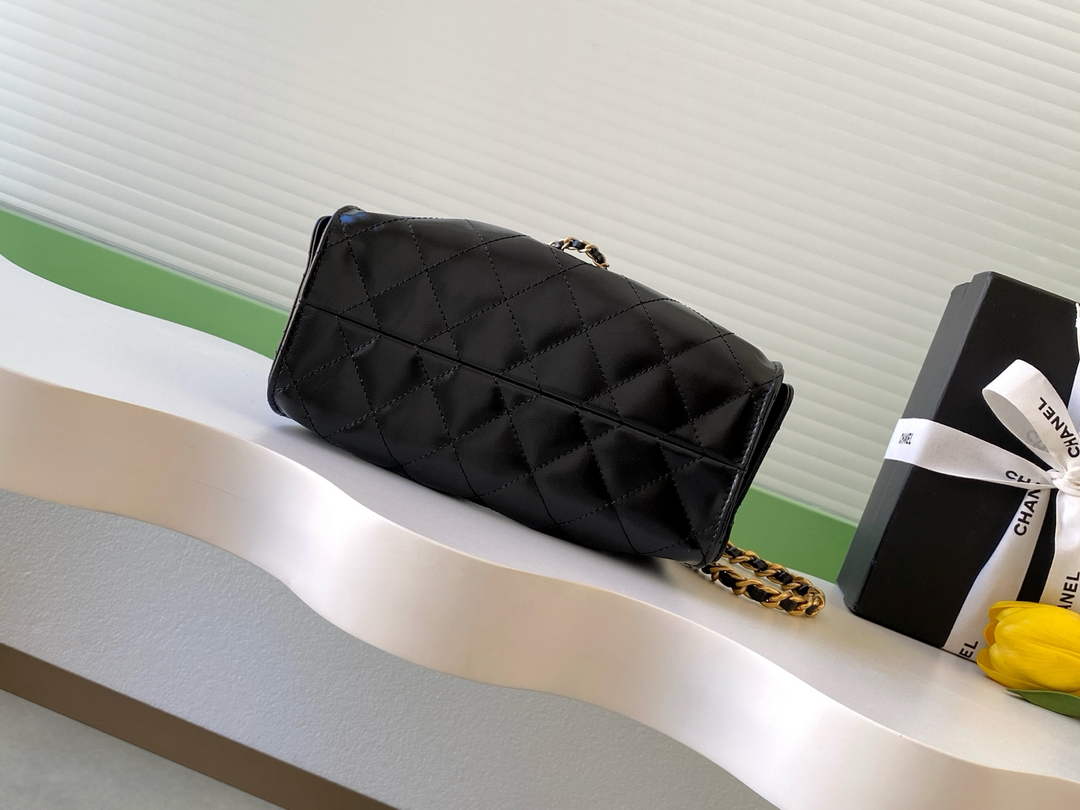 Chanel 25 Mini Handbag AS5631 - Shiny Crumpled Calfskin Black Gold