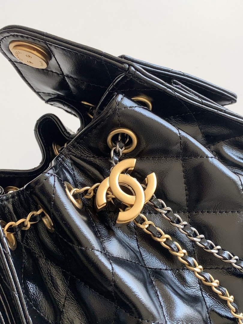 Chanel 25 Mini Handbag AS5631 - Shiny Crumpled Calfskin Silver Gold