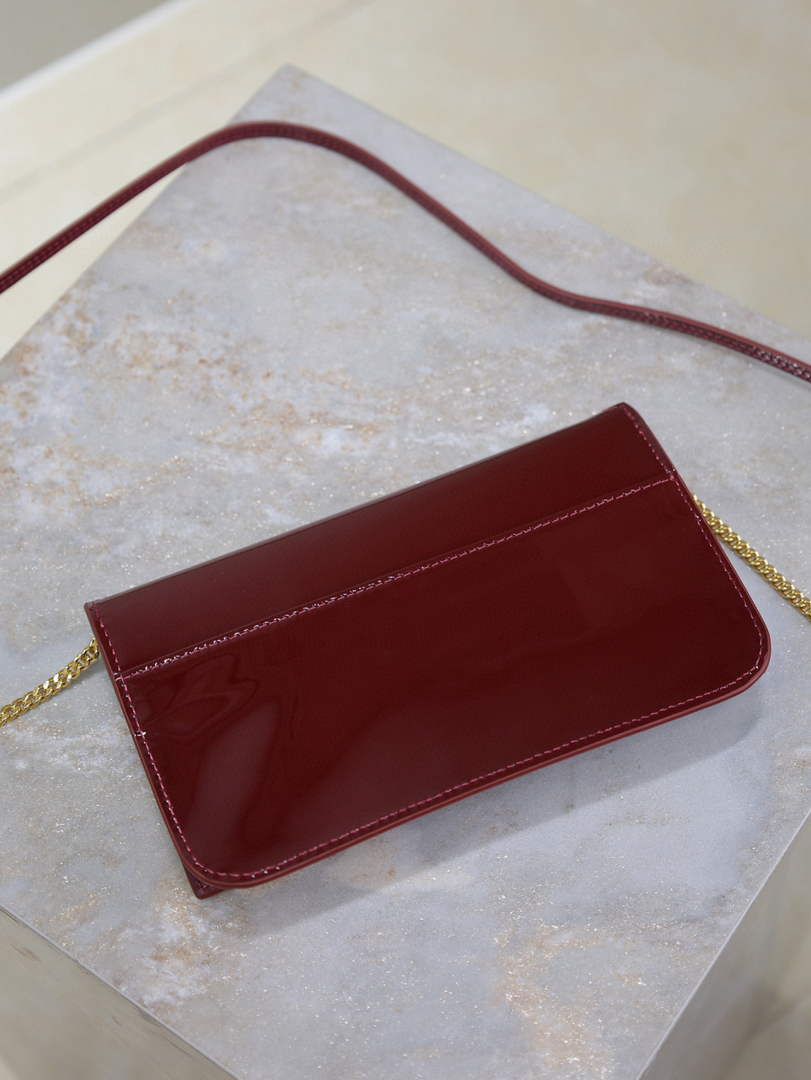 YSL CASSANDRE phone holder 635095 in patent leather red