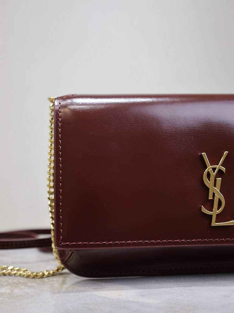 YSL CASSANDRE phone holder 820175 in smooth leather red