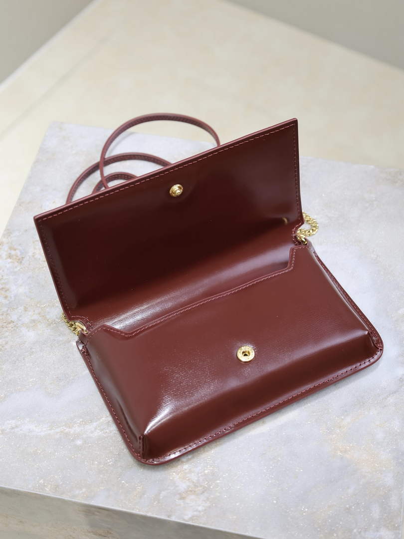 YSL CASSANDRE phone holder 820175 in smooth leather red