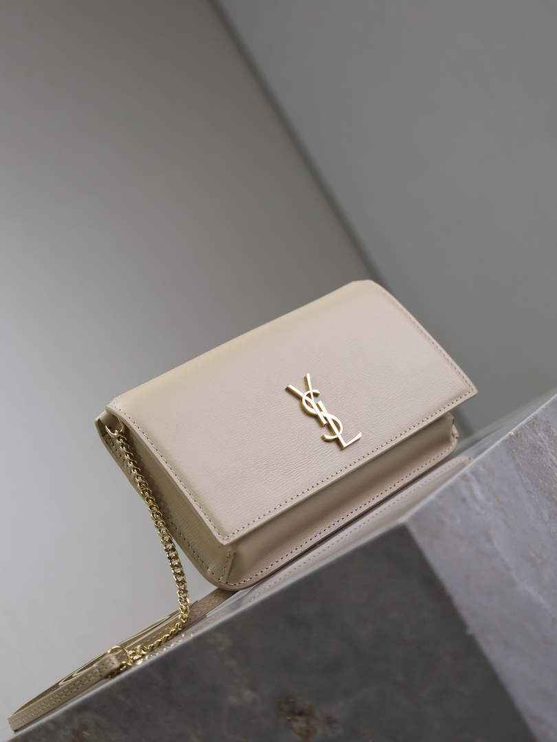 YSL CASSANDRE phone holder 820175 in smooth leather apricot