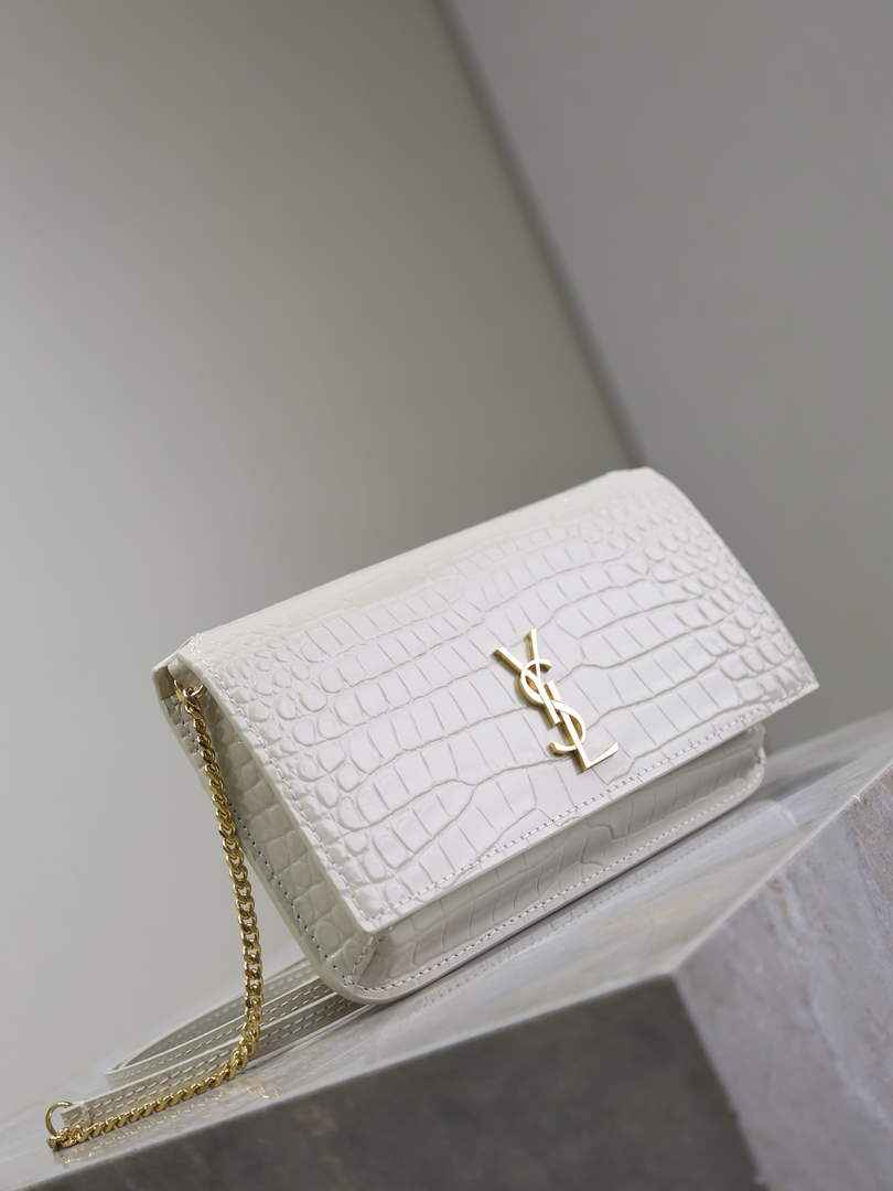 YSL CASSANDRE phone holder 635095 in SHINY crocodile-embossed leather white